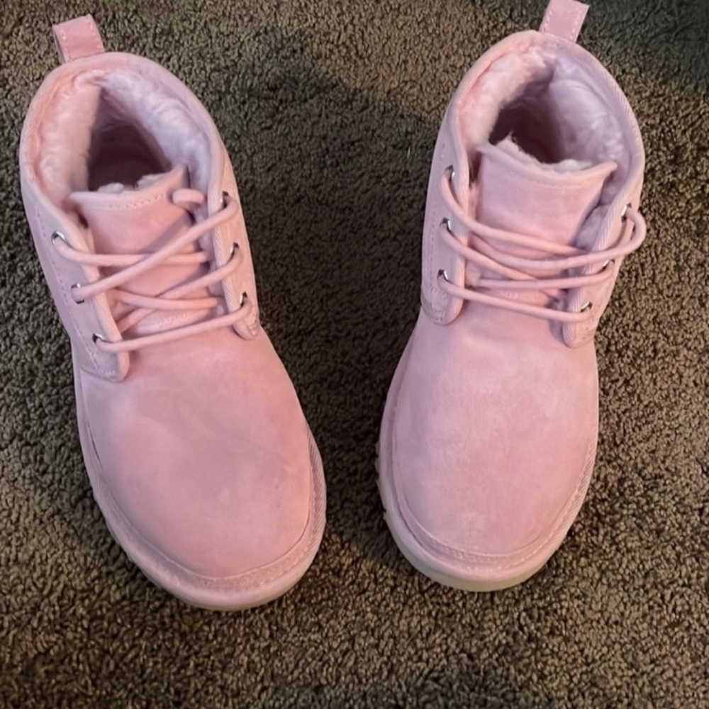Pink Uggs